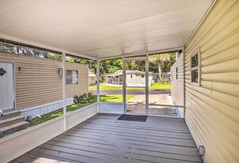 Daytona Beach Home < 4 Mi To Daytona Speedway!