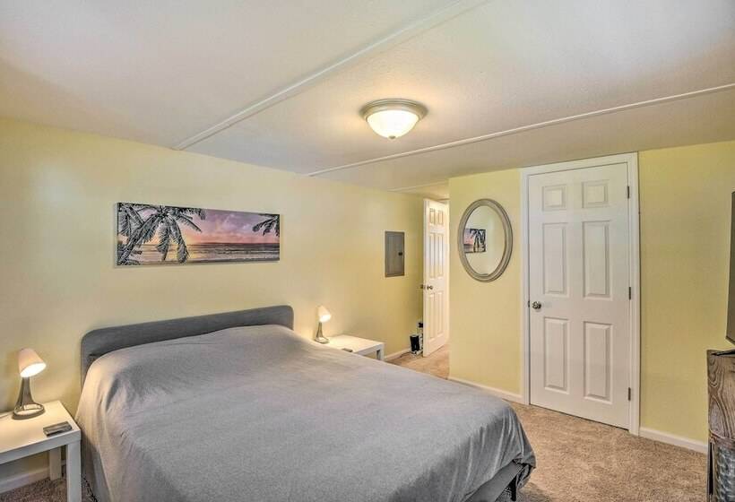 Daytona Beach Home < 4 Mi To Daytona Speedway!