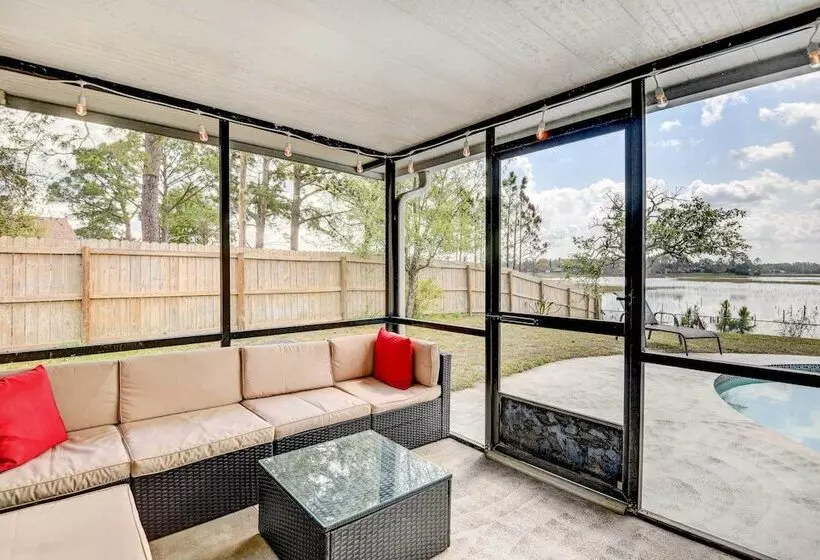 Screened Porch: Waterfront Home In Deltona!