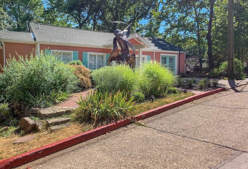 Eclectic  Osage Cottage  In Historic District