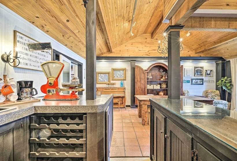 Eclectic  Osage Cottage  In Historic District