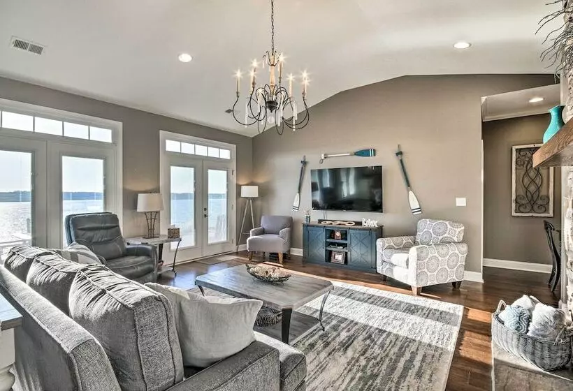 Elegant Lakefront Gem W/ Dock + Sunset Views!