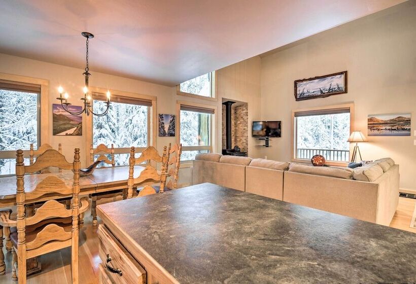 Family Cabin: Explore Alaska S Favorite Playground