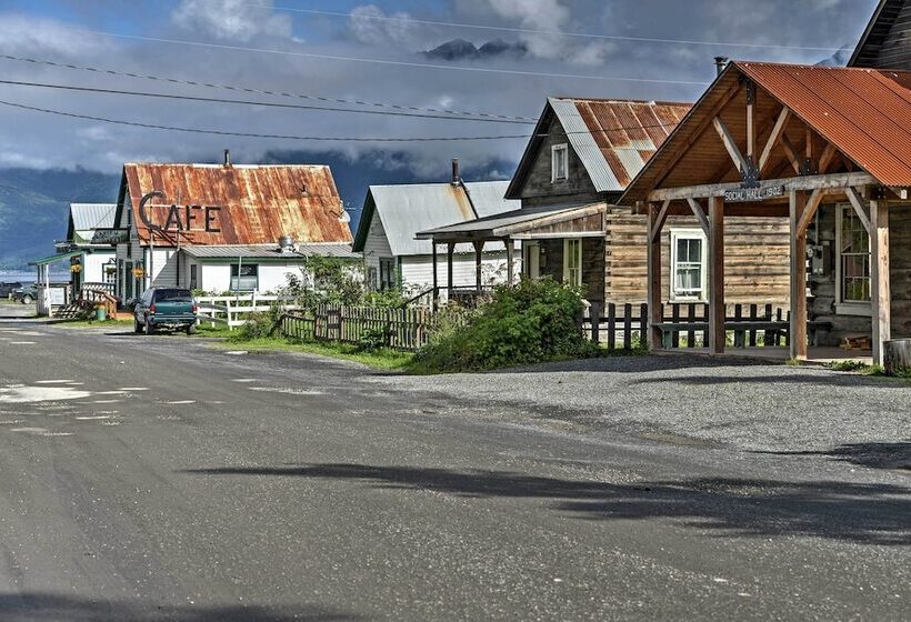 Family Cabin: Explore Alaska S Favorite Playground