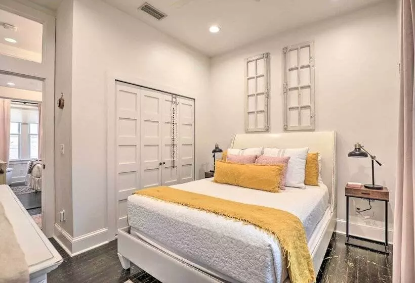 Historic 1900 Cottage In Downtown St Augustine!