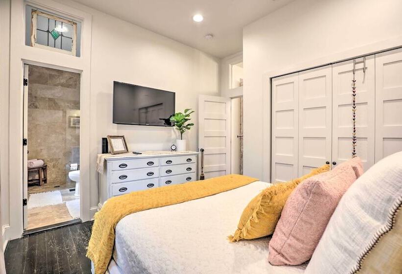 Historic 1900 Cottage In Downtown St Augustine!