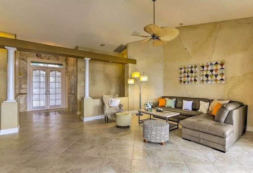 Lakefront Cape Coral Home W/ Private Pool & Dock!