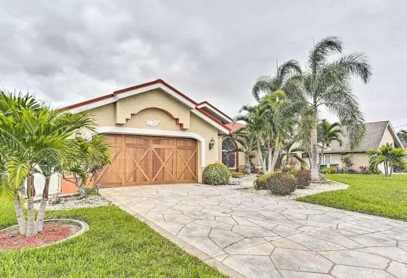 Lakefront Cape Coral Home W/ Private Pool & Dock!