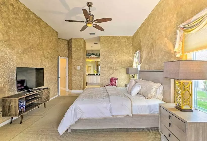 Lakefront Cape Coral Home W/ Private Pool & Dock!