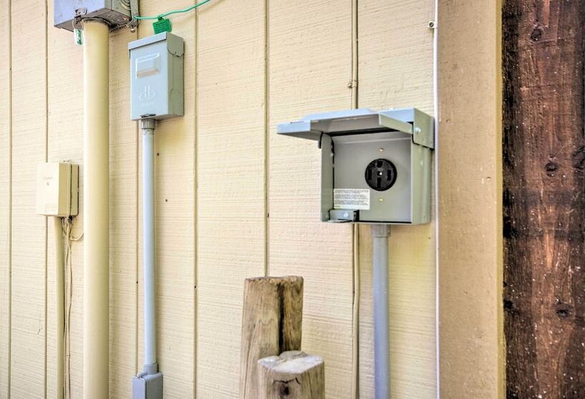 Private Boat Dock: Lakefront Eldon Home!