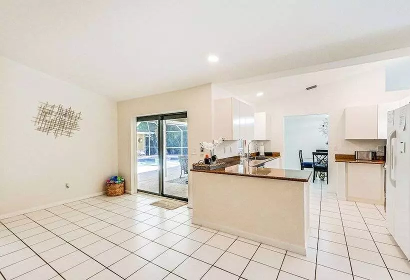 Lovely Naples Home: Backyard Oasis W/ Pool!