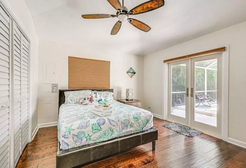 Lovely Naples Home: Backyard Oasis W/ Pool!