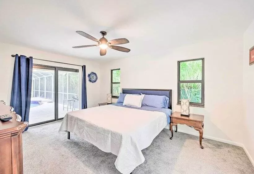 Lovely Naples Home: Backyard Oasis W/ Pool!