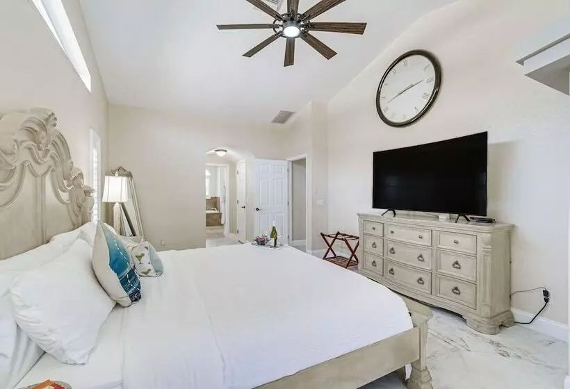 Luxe Waterfront Oasis W/ Dock, Heated Pool & Spa!