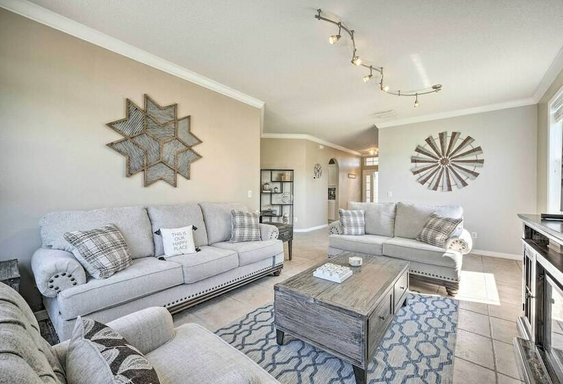 Magnificent Kissimmee Home W/ Water Views!