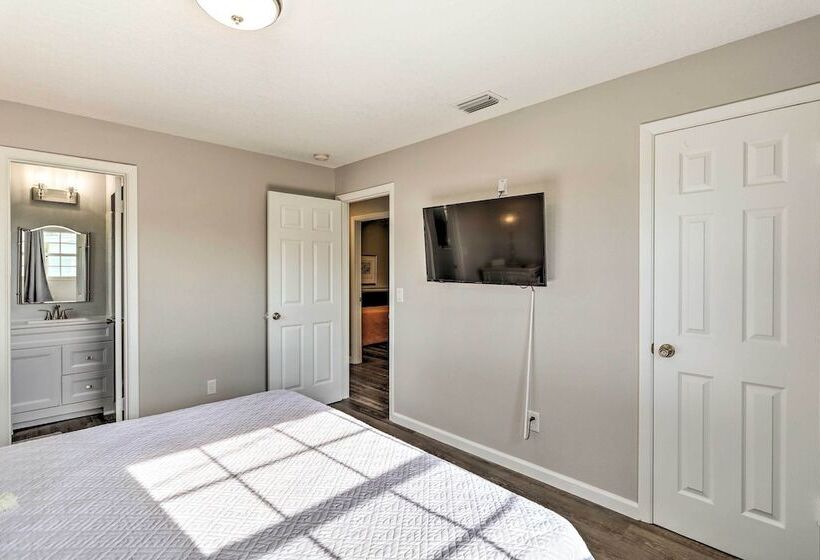 Merritt Island Home W/ Private Pool & Patio!