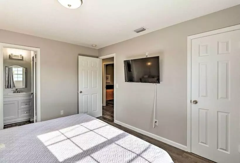 Merritt Island Home W/ Private Pool & Patio!