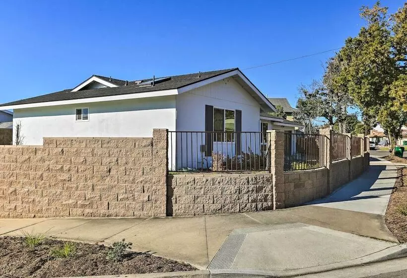 Oceanside Home W/ Patio & Grill, Walk To Beach!