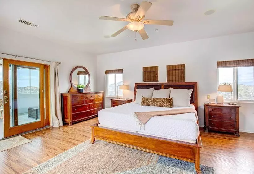 Mountaintop Ramona Home: Private Pool, Near Lake!