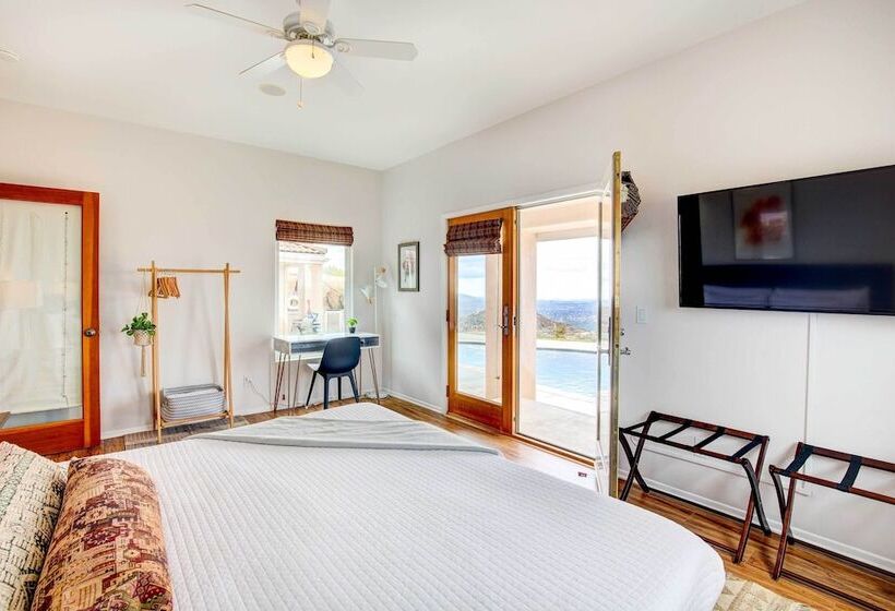 Mountaintop Ramona Home: Private Pool, Near Lake!