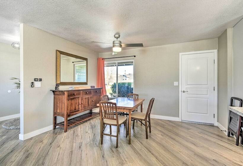 Newly Updated, Dog Friendly Peakview House!