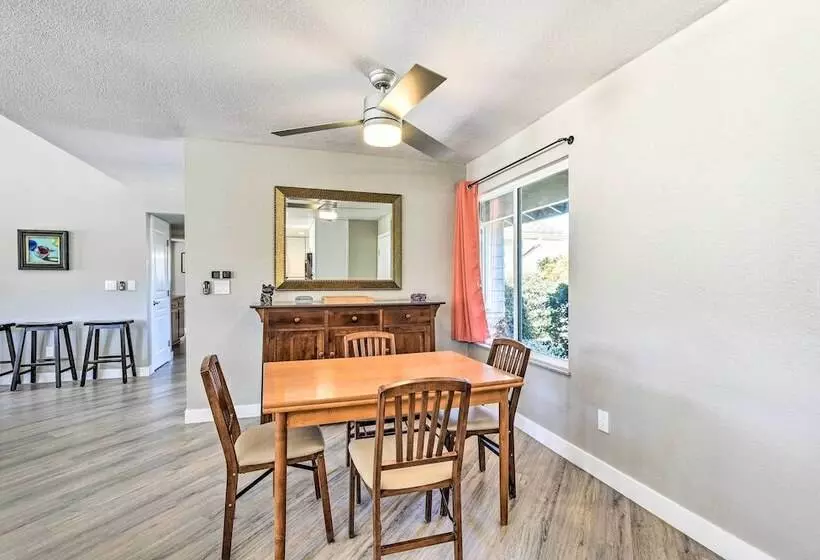 Newly Updated, Dog Friendly Peakview House!