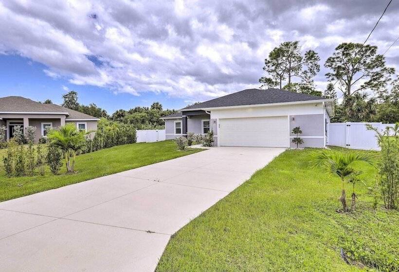 Palm Bay Home W/ Patio & Yard   12 Mi To Beach!