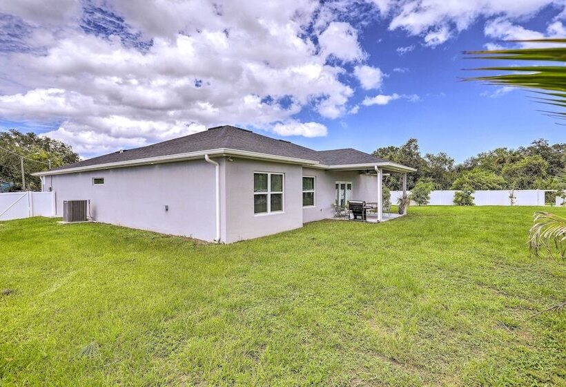 Palm Bay Home W/ Patio & Yard   12 Mi To Beach!