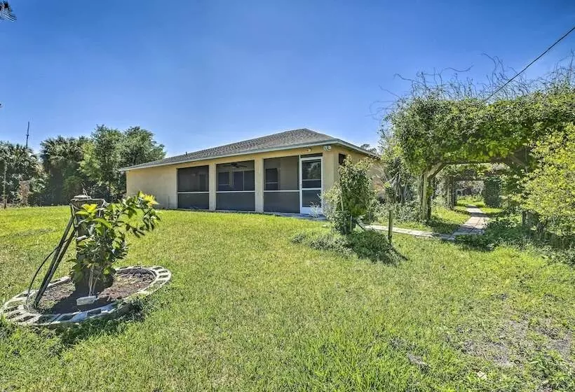 Peaceful Lehigh Acres Home W/ Grill + Lanai!