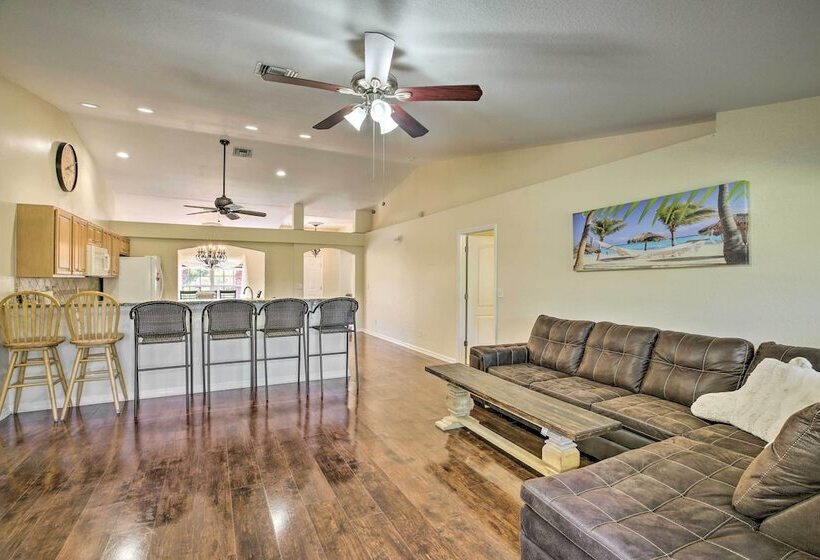 Peaceful Lehigh Acres Home W/ Grill + Lanai!