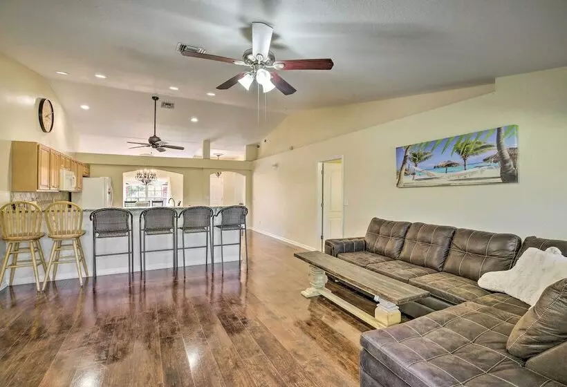 Peaceful Lehigh Acres Home W/ Grill + Lanai!