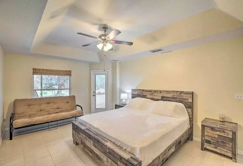 Peaceful Lehigh Acres Home W/ Grill + Lanai!