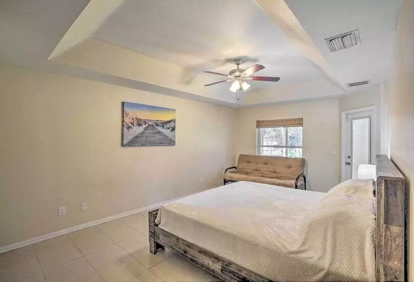 Peaceful Lehigh Acres Home W/ Grill + Lanai!