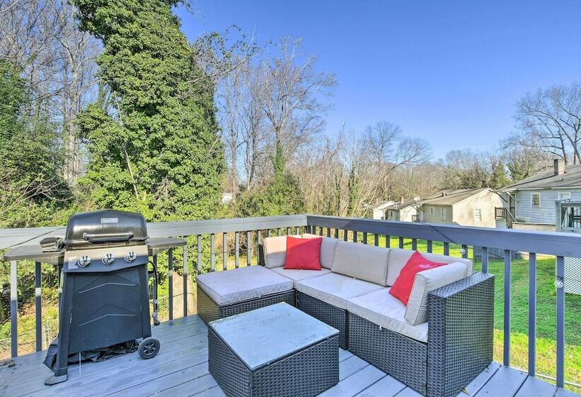 Pet Friendly Greenville Dwelling ~ 2 Mi From Dtwn!