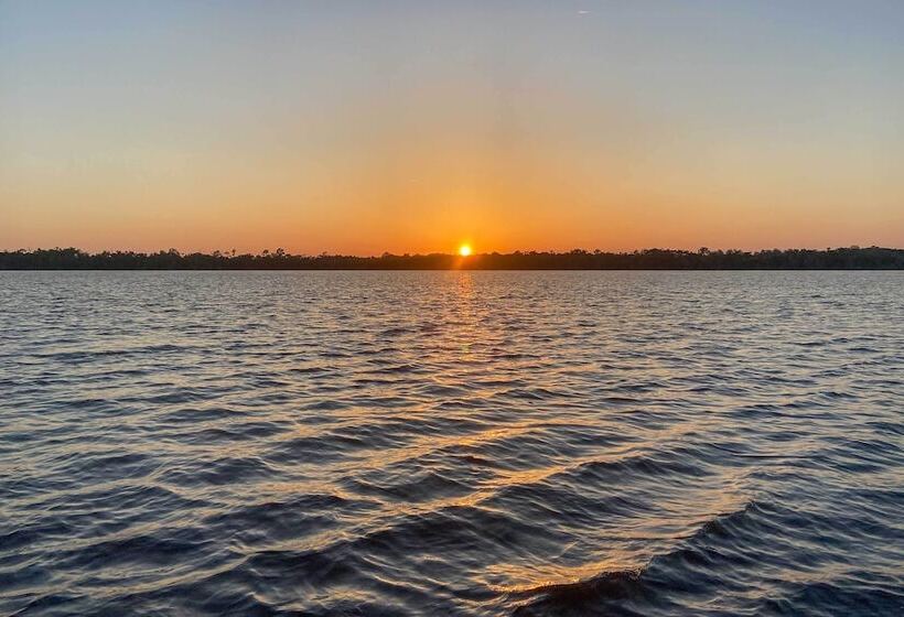 Picturesque Retreat On St Johns River + Docks