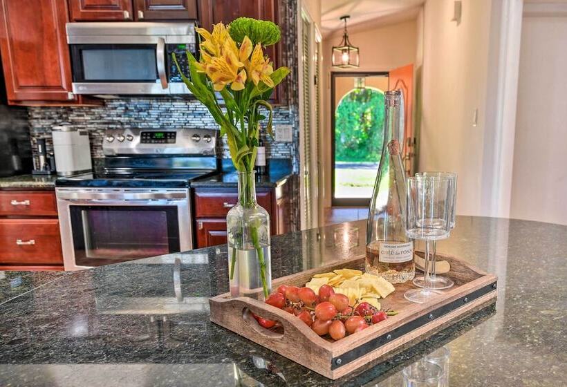 Port Charlotte Retreat W/ Heated Pool & Spa!