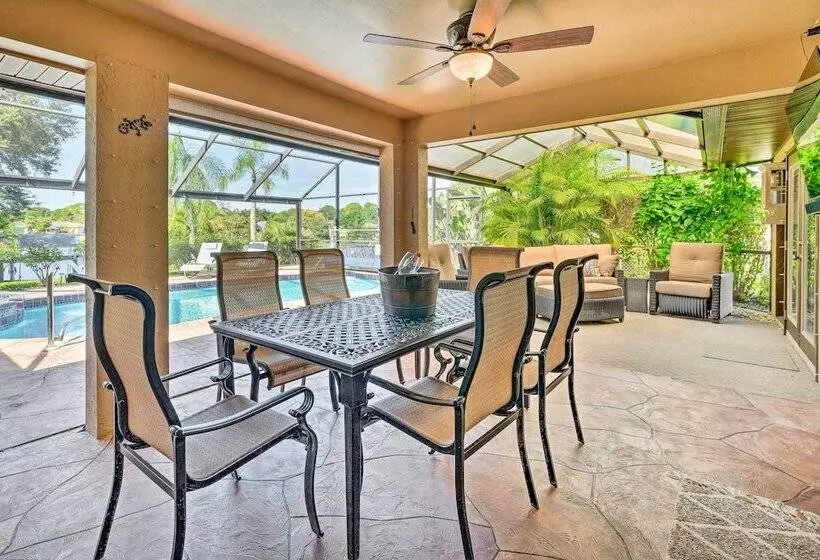 Port Charlotte Retreat W/ Heated Pool & Spa!