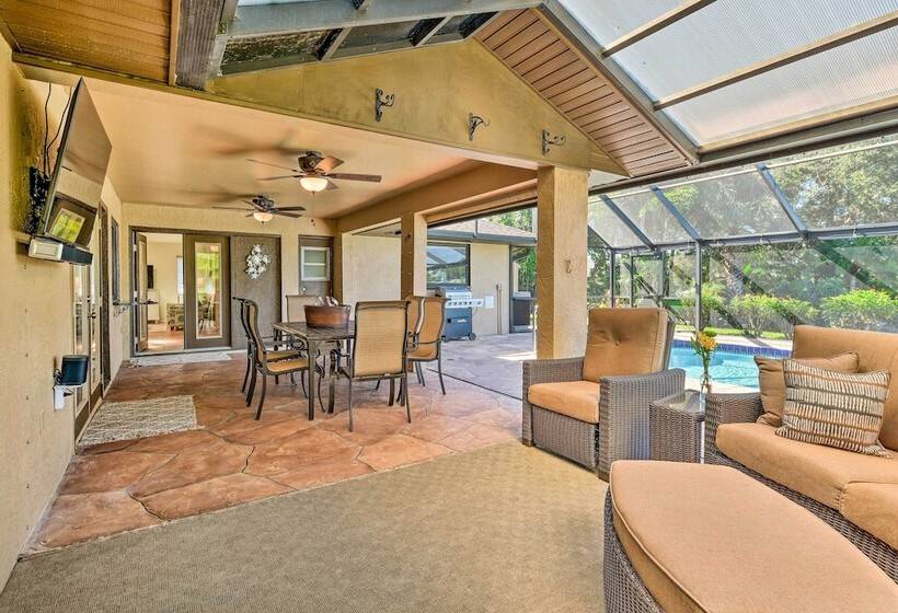 Port Charlotte Retreat W/ Heated Pool & Spa!