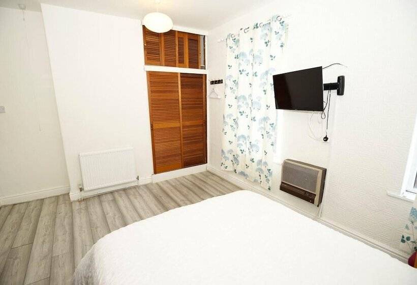 דירת נופש Fine 3 Bed House In Manchester For Up To 6 People