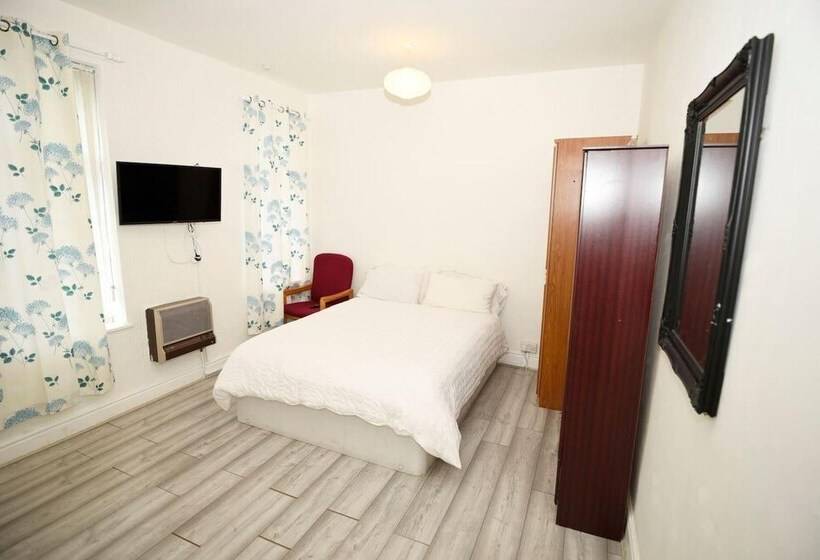 דירת נופש Fine 3 Bed House In Manchester For Up To 6 People