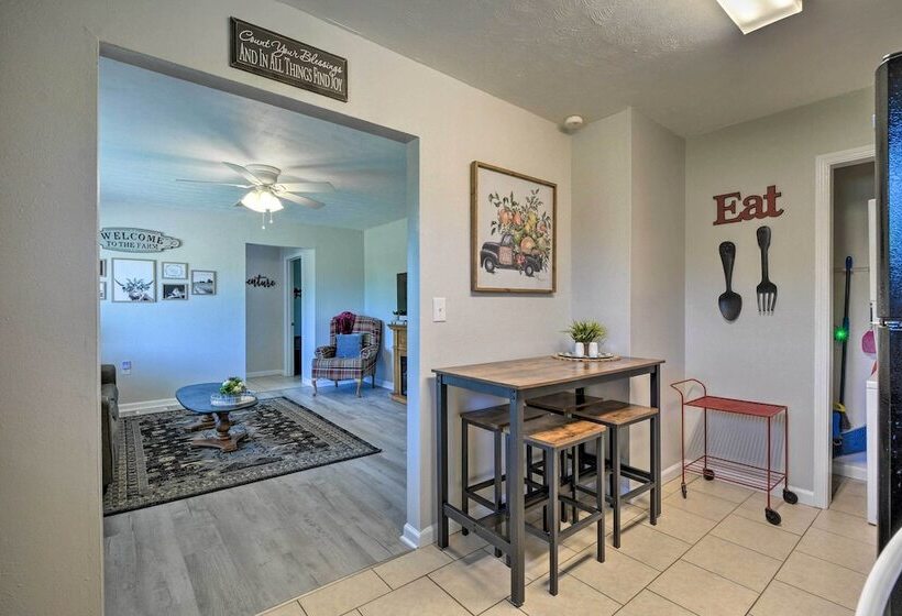 Rustic Ironton Home W/ Deck & Fire Pit On Creek!