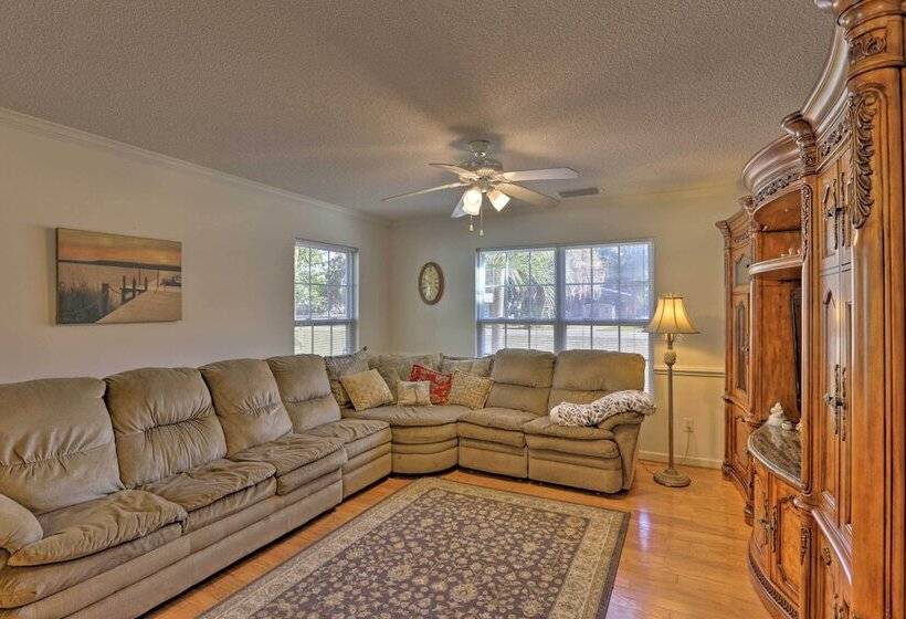 Seagrass Cottage  < 1 Mi To Fishing, Boating