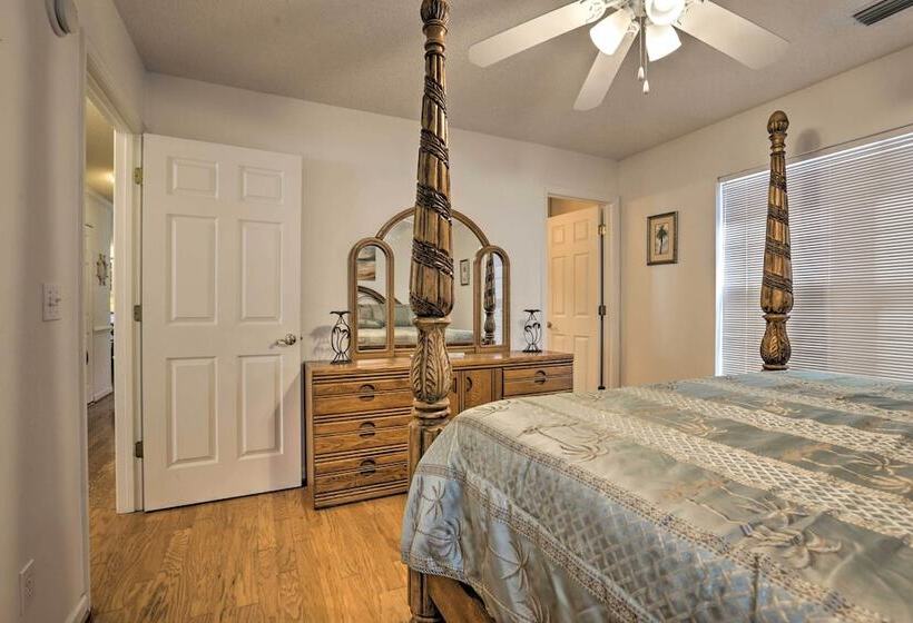 Seagrass Cottage  < 1 Mi To Fishing, Boating