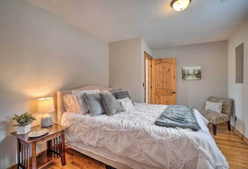 Shell Knob Guest House W/ Lake View, Fire Pit