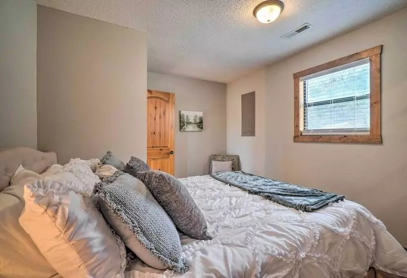 Shell Knob Guest House W/ Lake View, Fire Pit