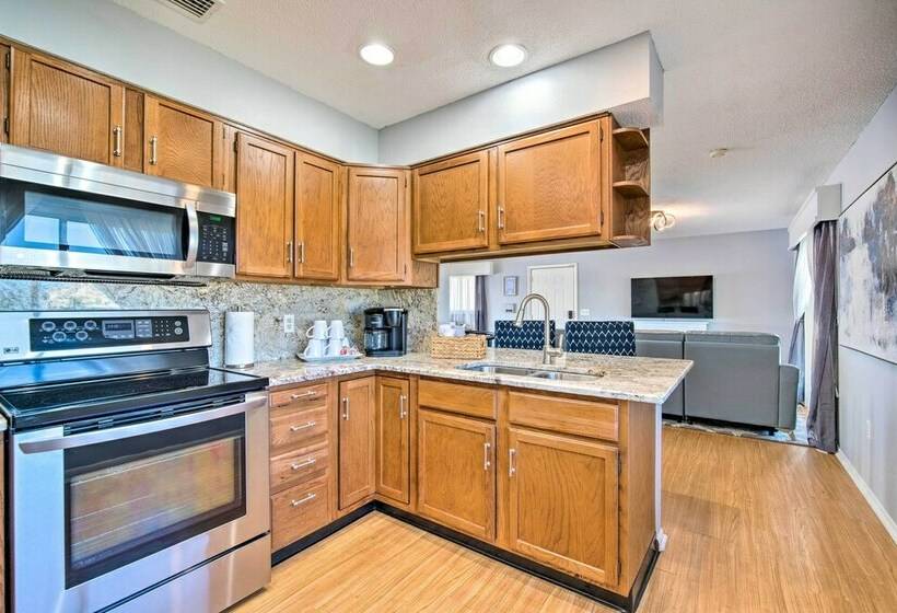 Spacious Gulf Front Hudson Home W/ Dock!