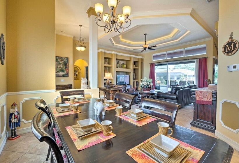 Spacious Port Charlotte Home W/ Lanai!