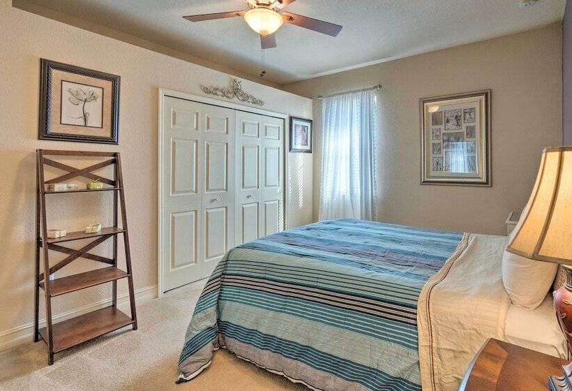 Spacious Port Charlotte Home W/ Lanai!