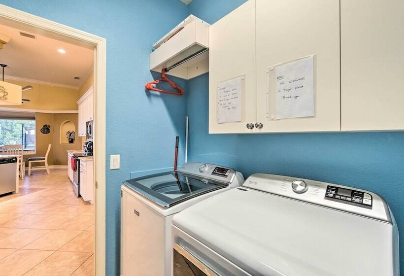 Spacious Port Charlotte Home W/ Lanai!