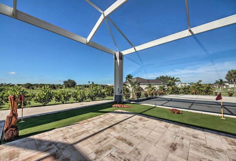 Sprawling Fort Denaud Paradise: Pool, Hot Tub